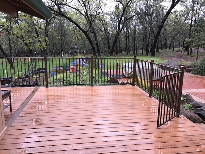 Contractor Deck Professionals in Redding CA