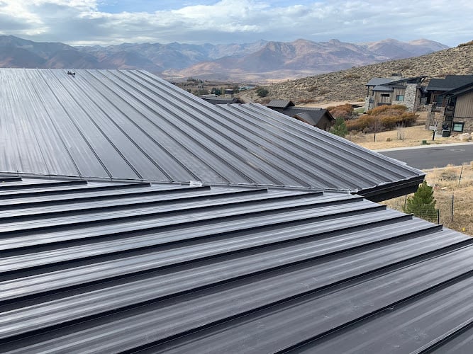 Contractor Signature Roofing SLC in Provo UT