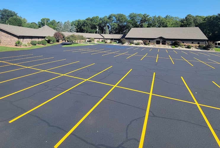 Contractor Asphalt Professionals in Battle Creek MI