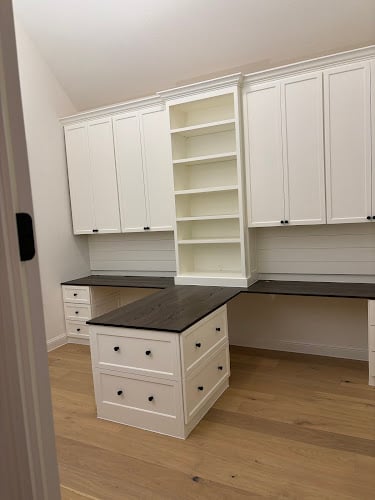 Luxury Cabinets Design LLC