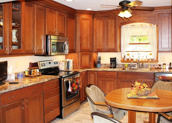 Contractor Completely Kitchens in Ames IA