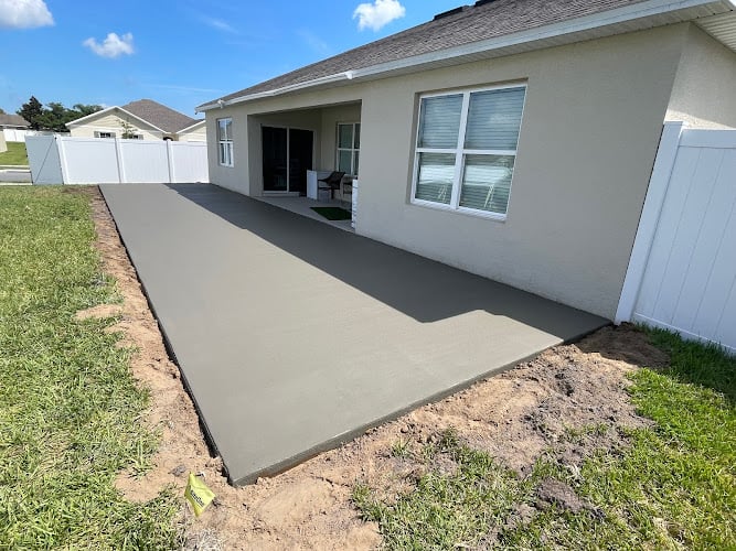 Contractor Lains Concrete LLC in Lakeland FL