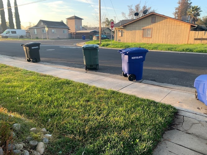 Contractor Bertolotti Disposal in Modesto CA