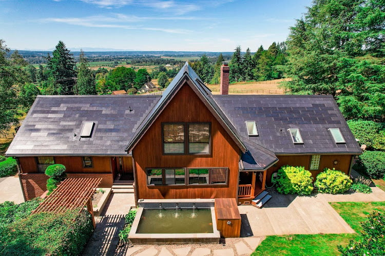 Three Tree Roofing