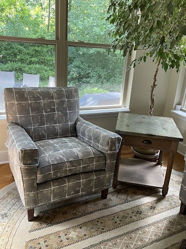 Contractor Sherrills Upholstery in Indianapolis IN