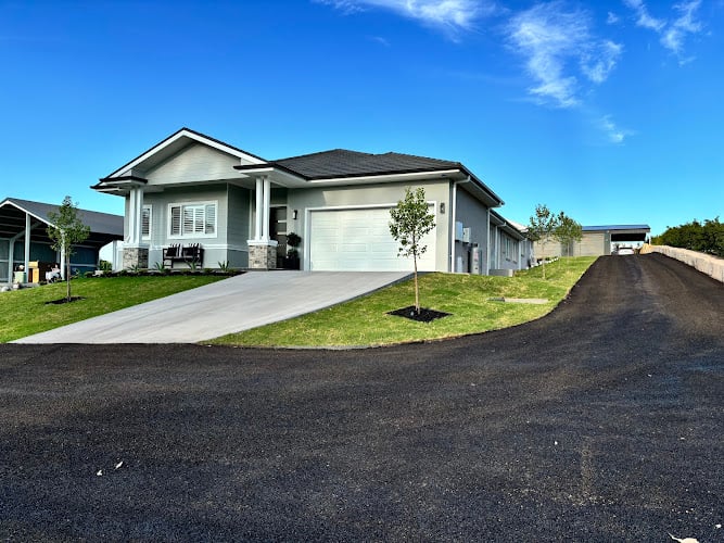 Contractor NR Construction Bitumen seal in Riverstone NSW