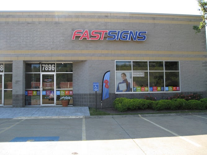 Contractor FASTSIGNS in Mentor OH