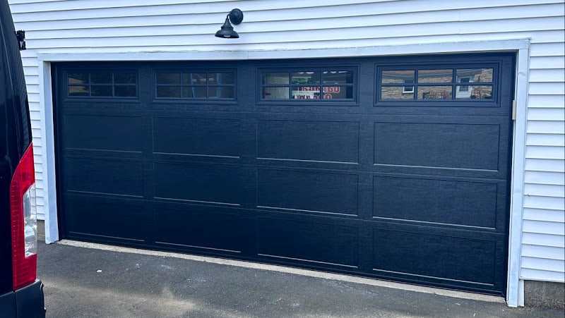 Alvaros Garage Doors LLC