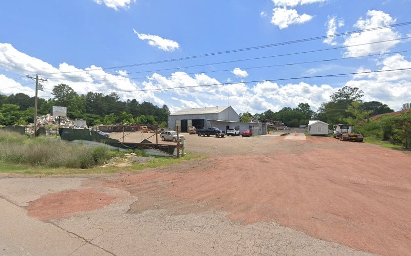 Contractor Britt Demolition & Recycling in Hanceville AL