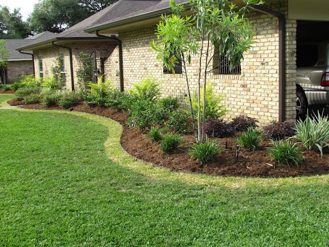 Robins Landscaping & Irrigation LLC