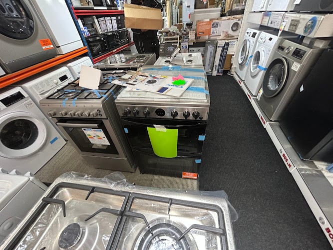 Contractor UK Domestic Appliances Ltd in London England