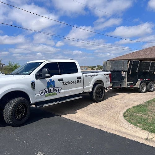 Contractor City to City Junk Removal and Trash Disposal Service In Fort Worth in Fort Worth TX