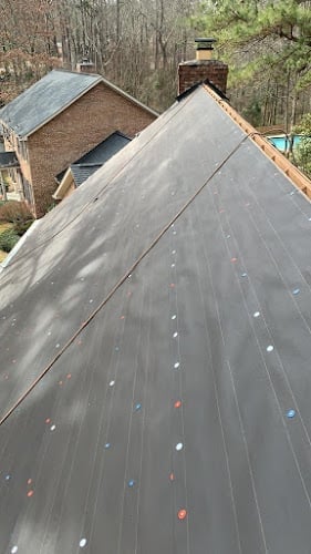 Contractor Tip-Top Roofing & Construction in Gaston SC