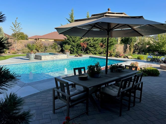 Contractor Premier Pools in Richland WA