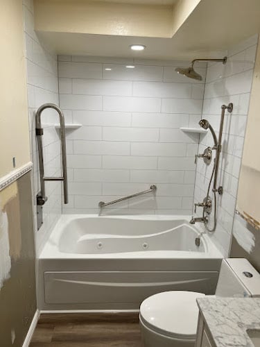 Contractor Apple Plumbing & Bath in Boise ID