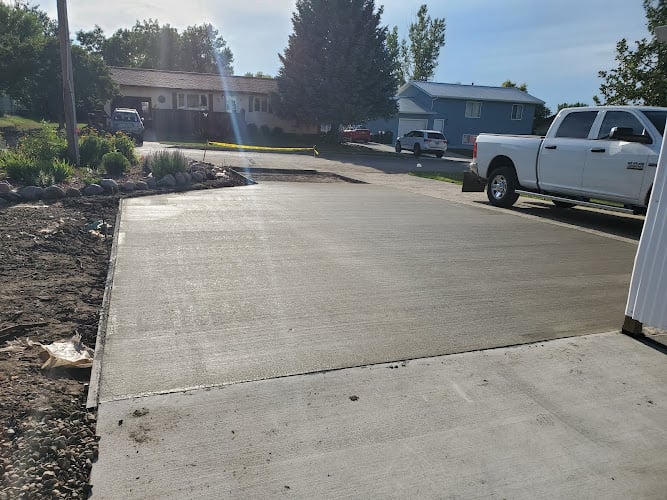 Contractor Brandoz Concrete in Bismarck ND