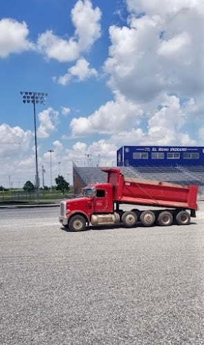 Contractor Bomhak Trucking, LLC in El Reno OK