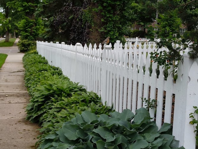 Contractor Arteaga Fence in Ingleside IL