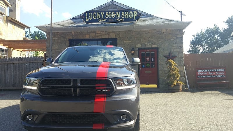 Contractor Lucky Sign Shop in Glen Mills PA