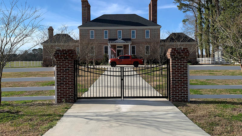 Contractor Mister Fence, Inc. in Chesapeake VA