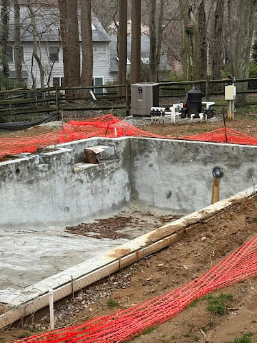 Contractor Blue Haven Pools & Spas in Newark DE