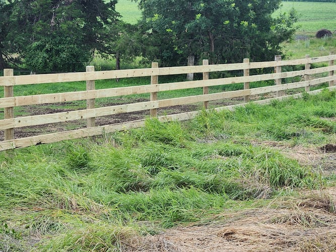 Contractor Ensz Fencing in Flandreau SD