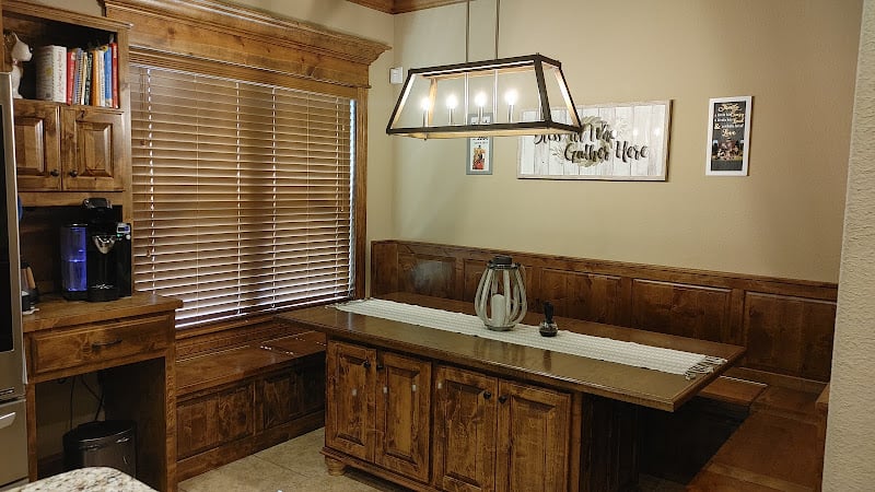 Contractor Collins Custom Cabinets in Lowell AR