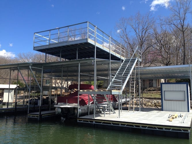 Contractor Dennys Dock Service LLC in Rocky Mount MO