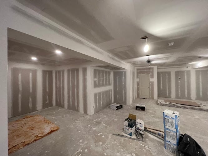 Crown Drywall Experts Services Inc