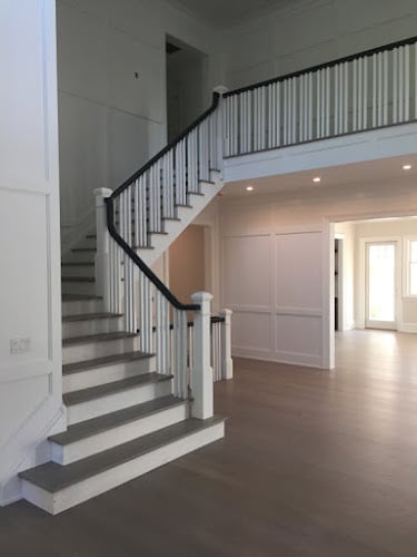 Contractor East End Stairs and Railings in Holtsville NY