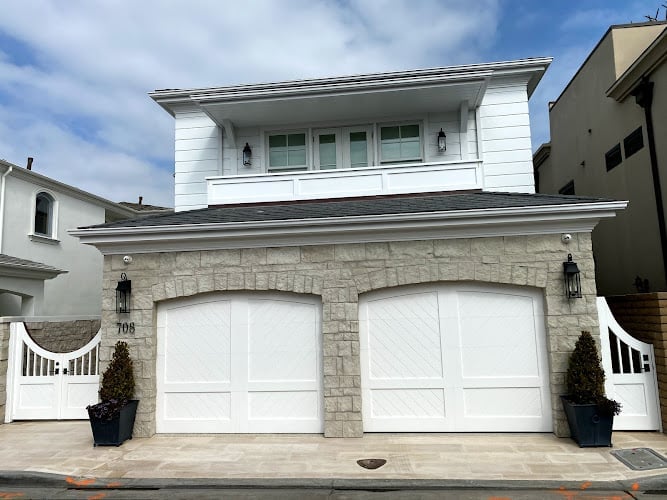 Contractor First Garage Door and Gate Repair Inc - Costa Mesa, CA in Costa Mesa CA