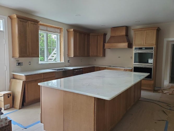 Contractor Henlopen Granite in Lewes DE