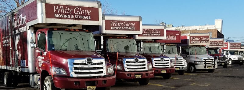 Contractor White Glove Moving & Storage in Bayonne NJ