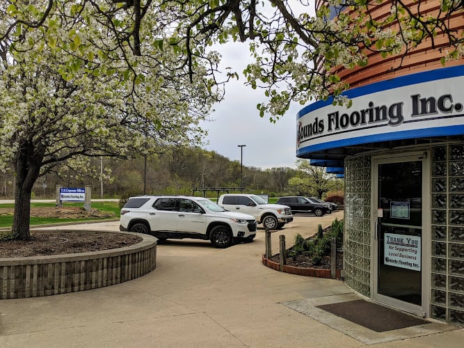 Contractor Bounds Flooring Inc. in Bloomington IN